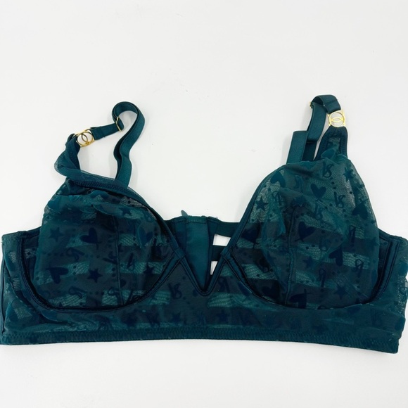 ✅ VICTORIA'S SECRET BRALETTE IN GREEN SIZE X-LARGE SHEER LOGO/STAR STRAPPY BACK - Picture 1 of 11